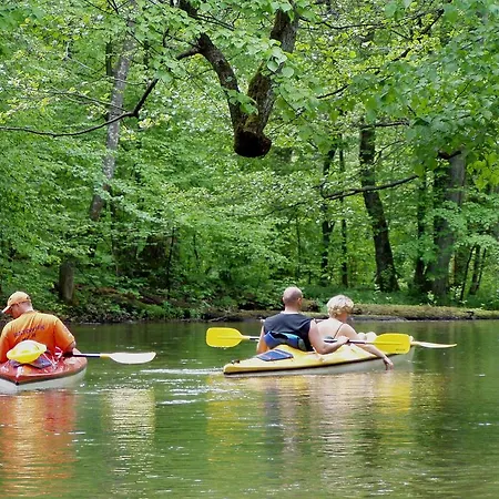Kompleks Wypoczynkowo-konferencyjny Mazur-syrenka