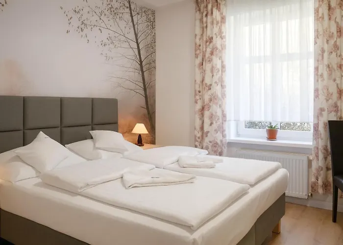 Kompleks Wypoczynkowo-konferencyjny Mazur-syrenka 3*