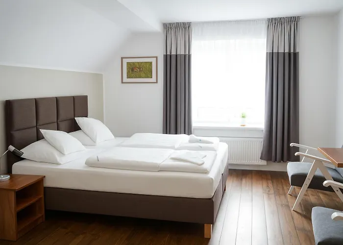 Kompleks Wypoczynkowo-konferencyjny Mazur-syrenka Krutyn