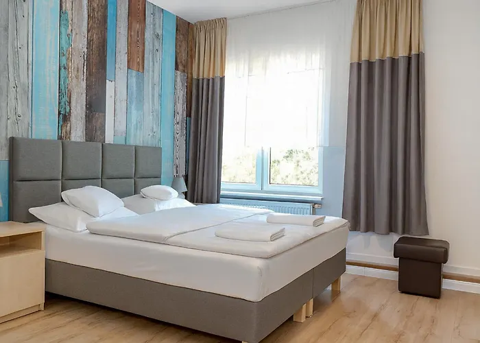 Holiday park Kompleks Wypoczynkowo-konferencyjny Mazur-syrenka Krutyn